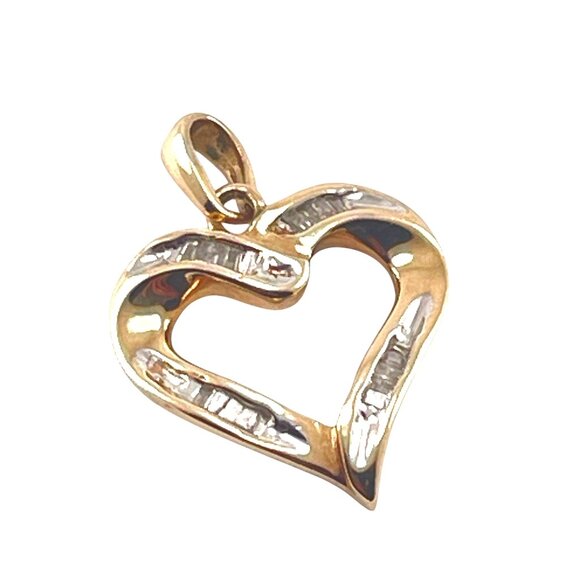 10K Yellow Gold & Diamond Heart Pendant Double-Sided Textured Design Valentines - Picture 3 of 9